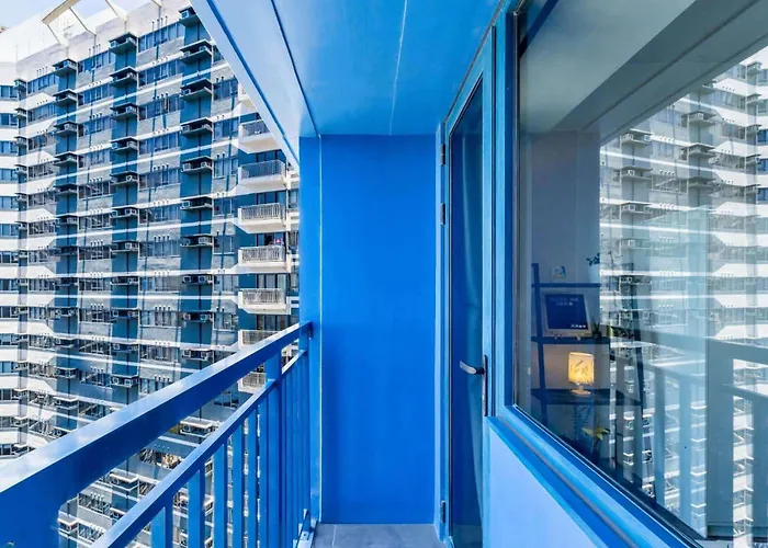 Apartahotel In Air Residence, Makati 3*